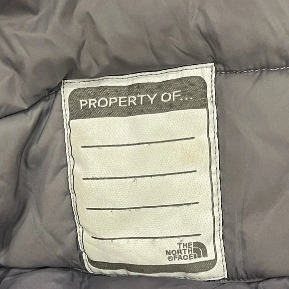 The North Face Purple Jacket For Girl - Picture 12 of 14